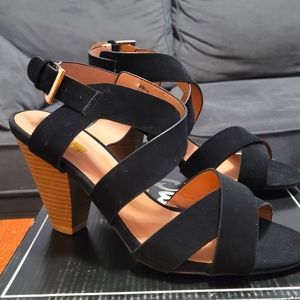 Qupid High Heels (Brand New)